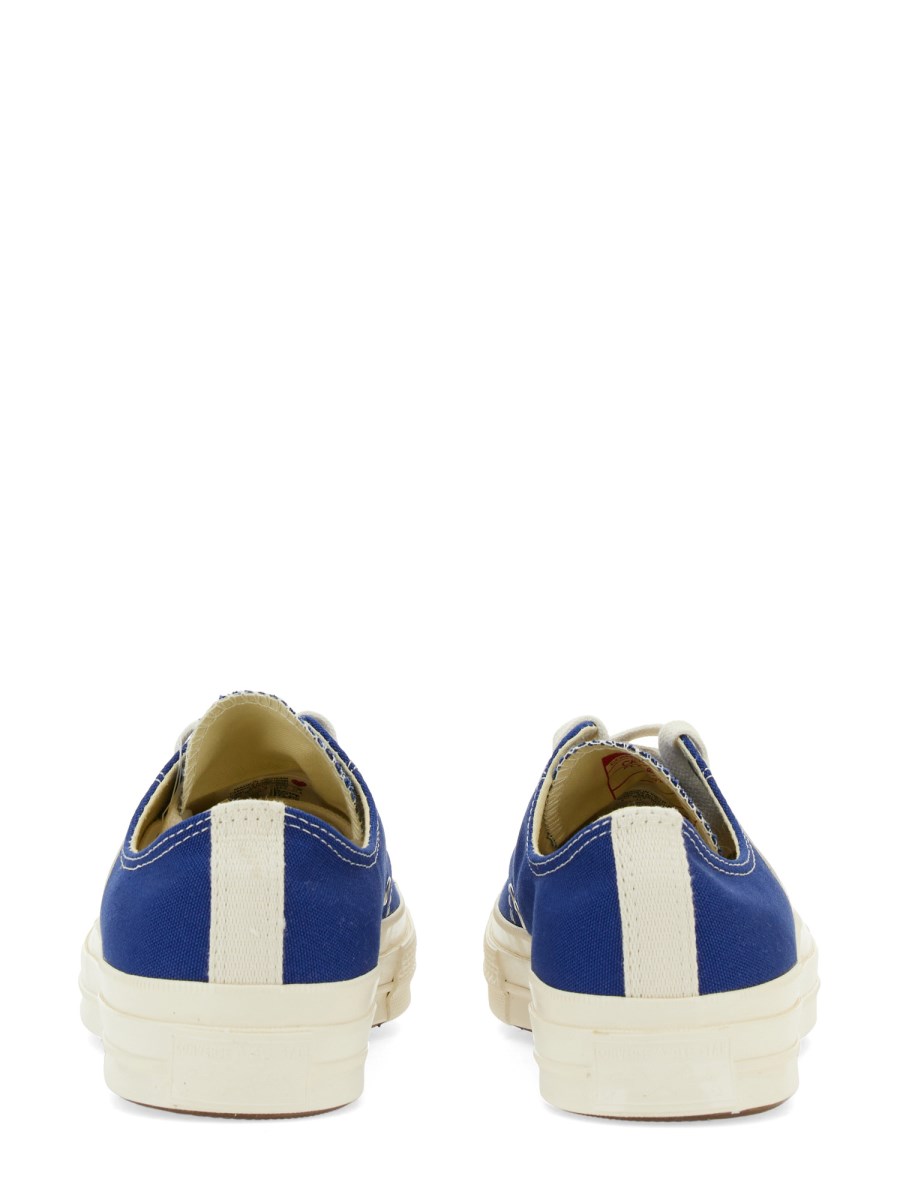 COMME DES GARCONS PLAY CONVERSE SNEAKER BASSA CHUCK 70 IN TELA CON STAMPA HEART