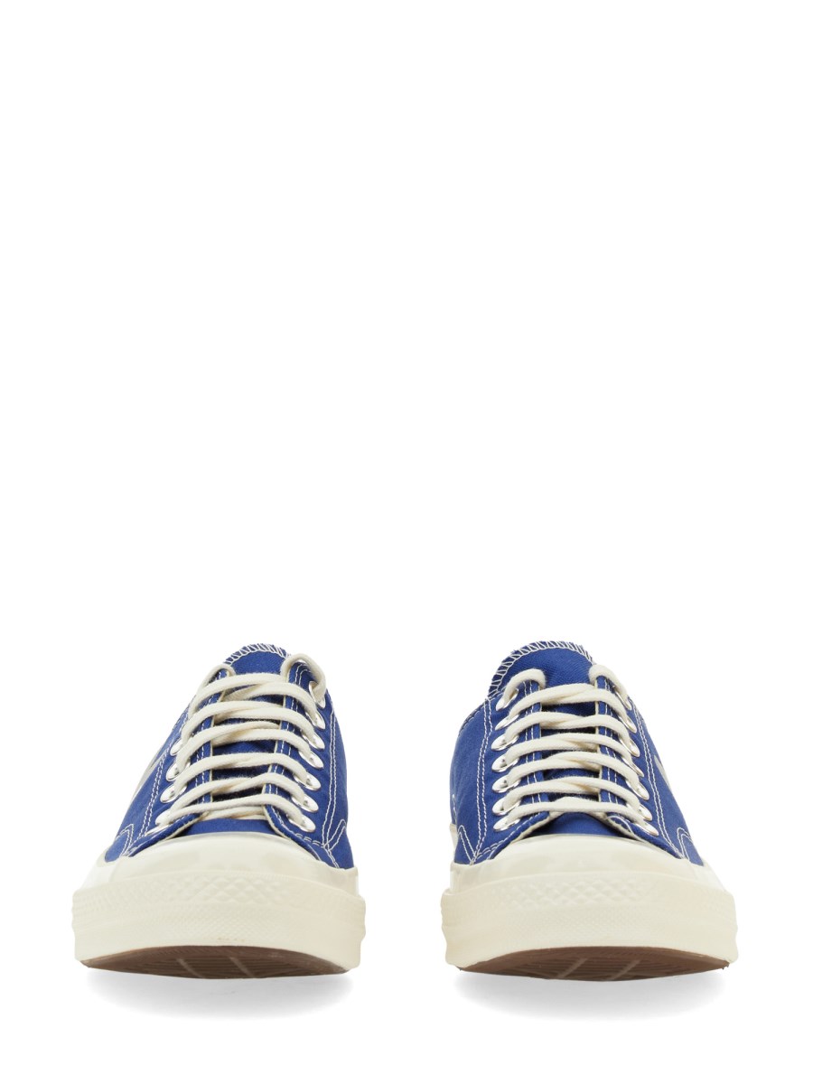 COMME DES GARCONS PLAY CONVERSE SNEAKER BASSA CHUCK 70 IN TELA CON STAMPA HEART