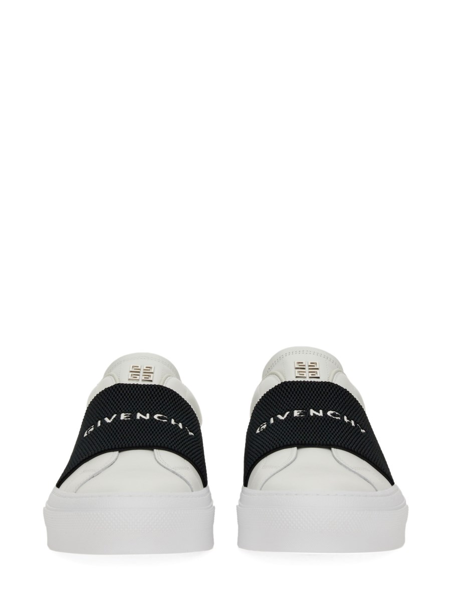 GIVENCHY SNEAKER DI PELLE CON FASCIA ELASTICA LOGATA