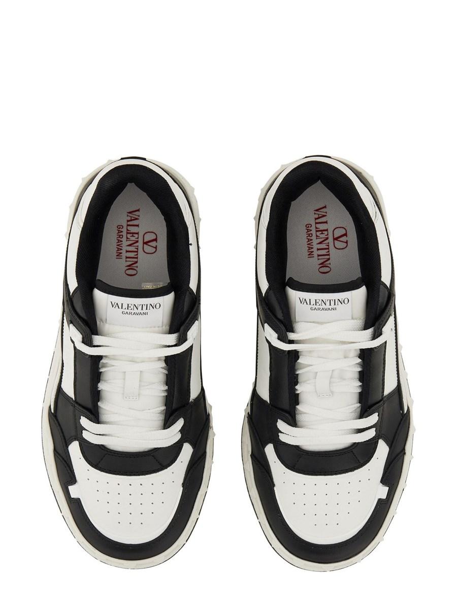 VALENTINO GARAVANI SNEAKER LOW TOP FREEDOTS IN VITELLO