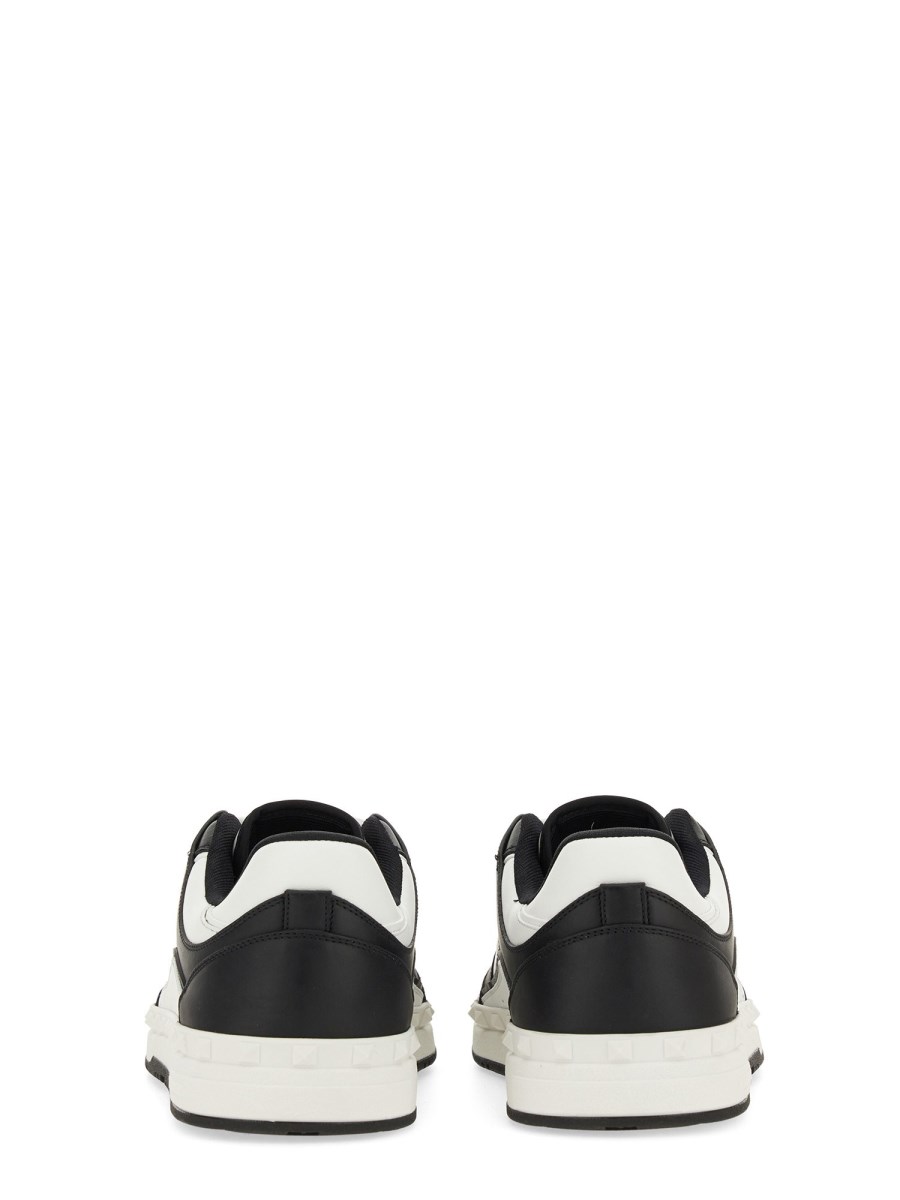 VALENTINO GARAVANI SNEAKER LOW TOP FREEDOTS IN VITELLO