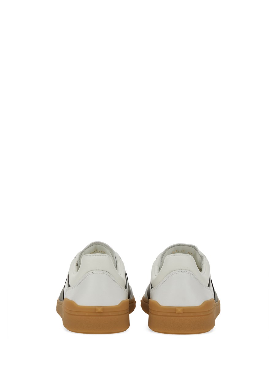 VALENTINO GARAVANI SNEAKER LOW TOP UPVILLAGE IN PELLE