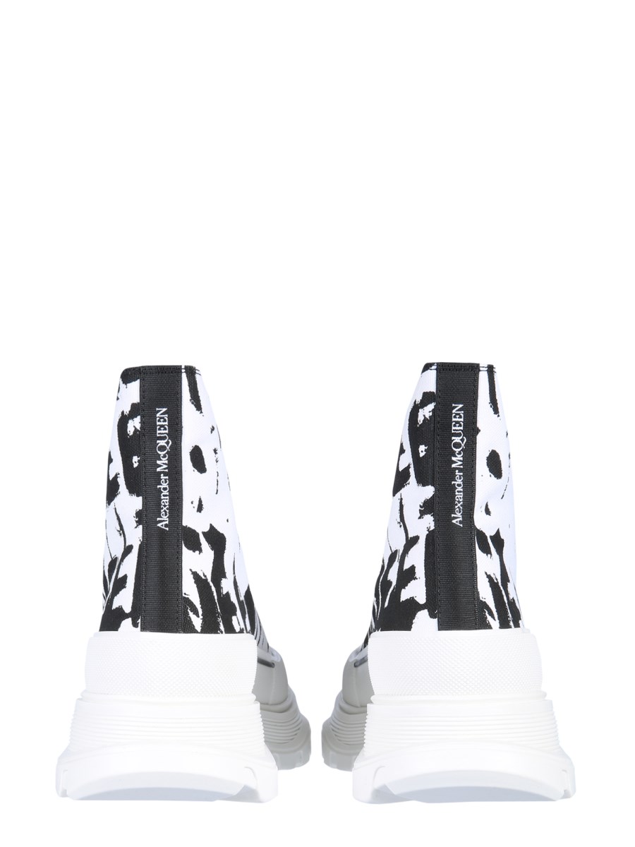 ALEXANDER McQUEEN SNEAKER TREAD SLICK CON LOGO GRAFFITI