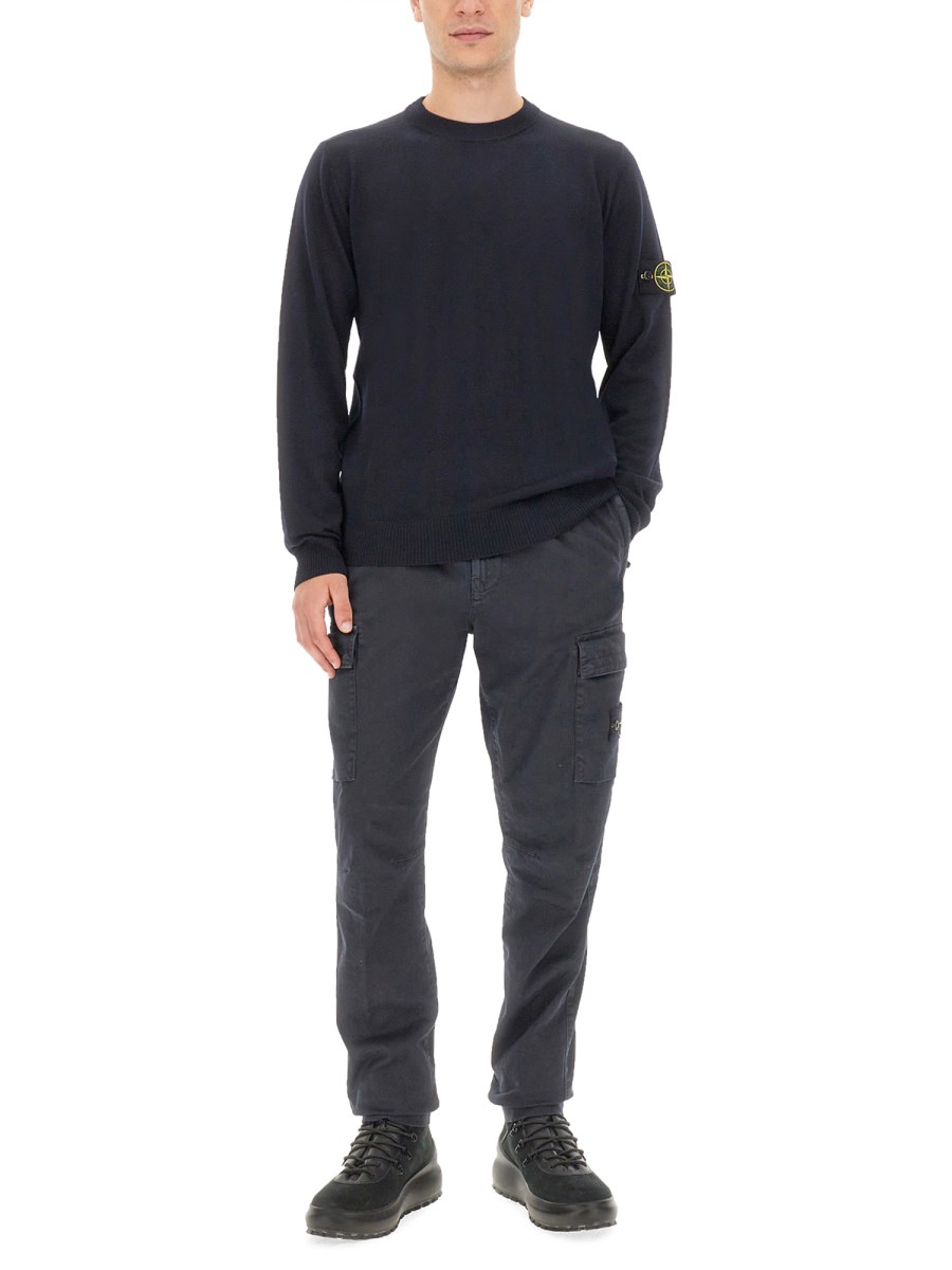 STONE ISLAND MAGLIA IN LANA VERGINE CON LOGO