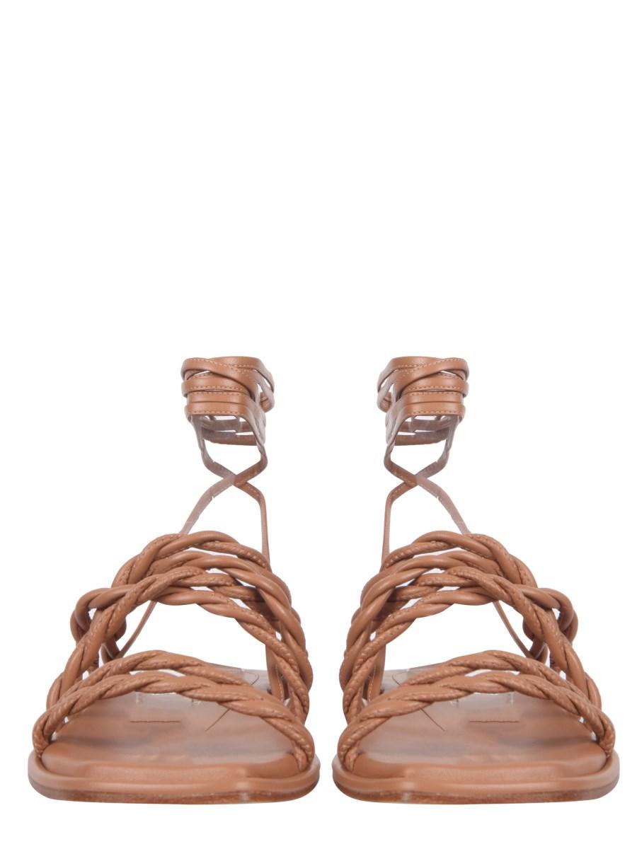 STUART WEITZMAN SANDALO CALYPSO IN PELLE CON LACCI