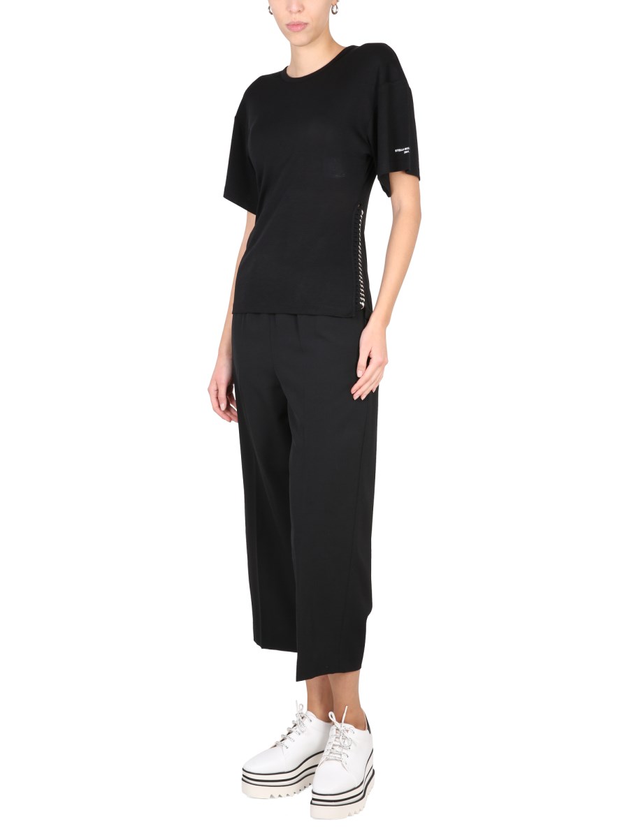 STELLA McCARTNEY T-SHIRT CON DETTAGLIO CHAIN IN MISTO COTONE