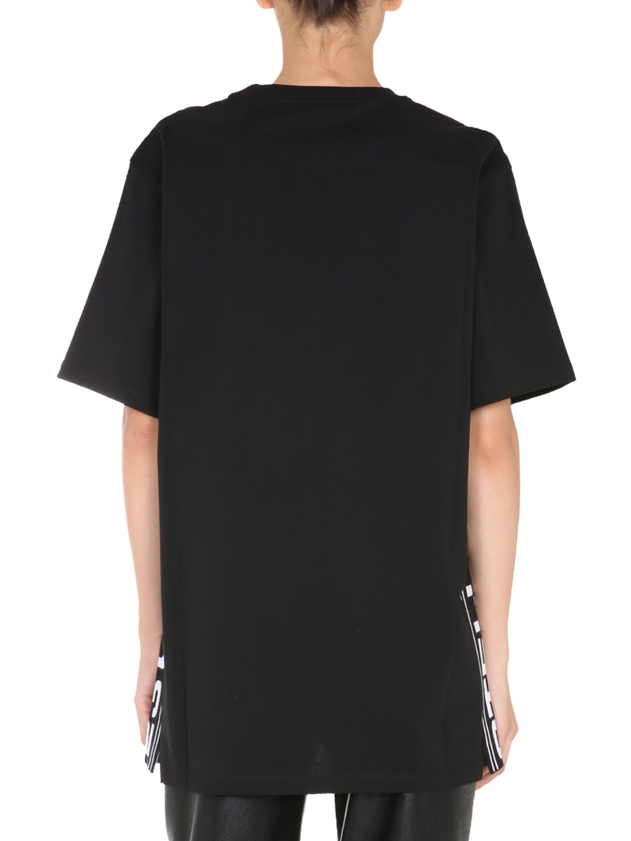 STELLA McCARTNEY T-SHIRT GIROCOLLO IN COTONE CON BANDA 23 OLD BOND