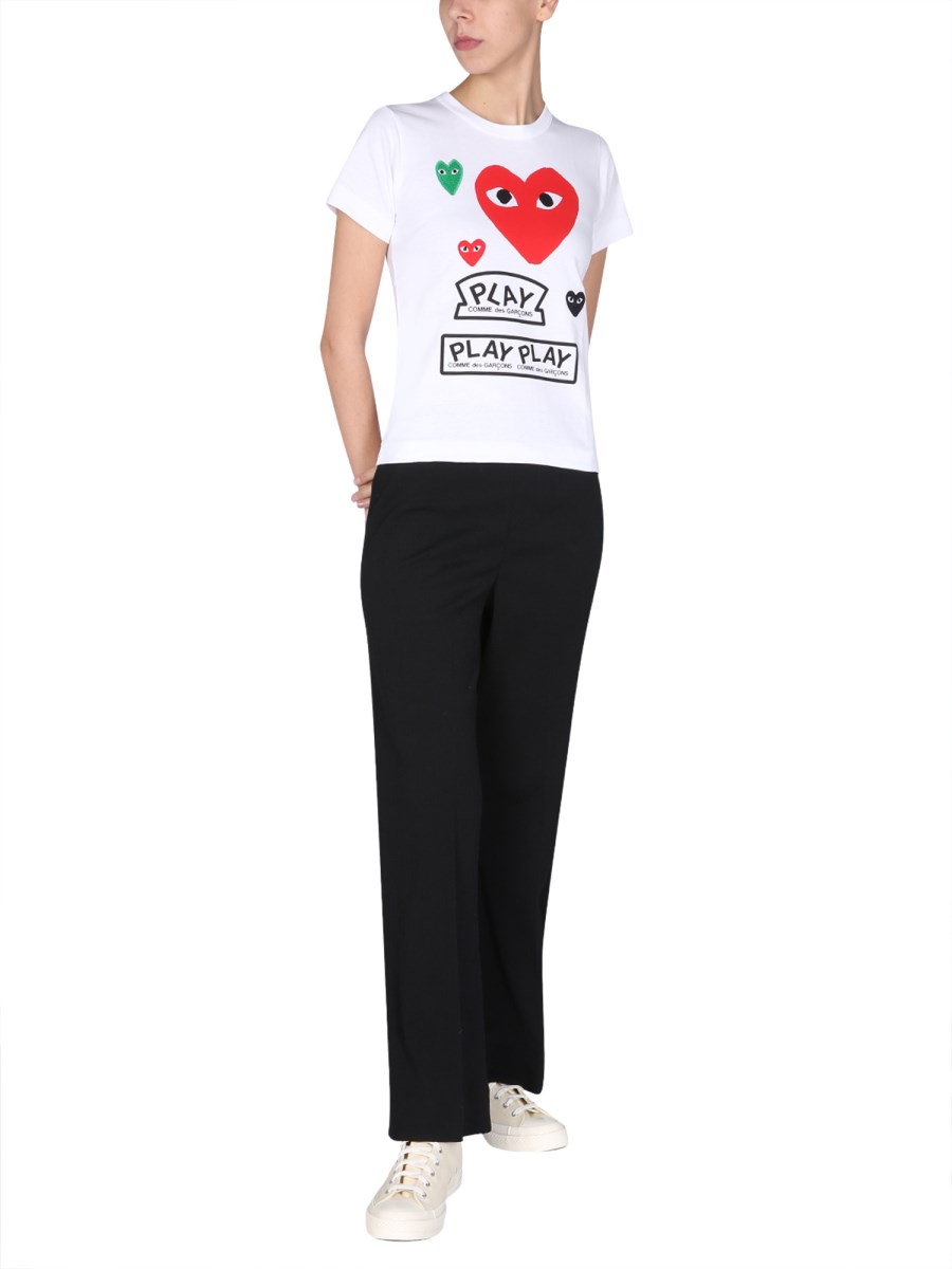 COMME DES GARCONS PLAY T-SHIRT IN COTONE CON PATCH LOGO