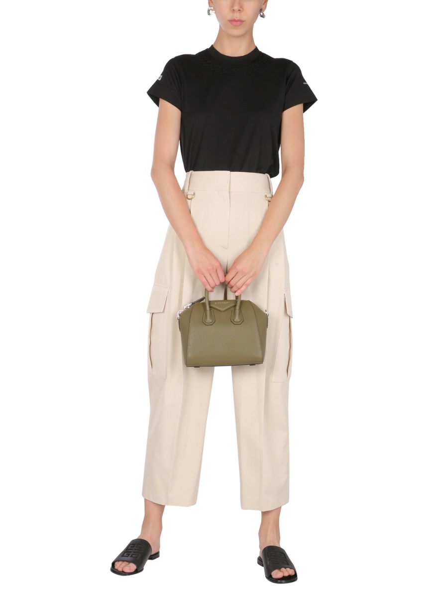GIVENCHY T-SHIRT IN JERSEY DI COTONE CON MOTIVO CHAINE AL COLLO