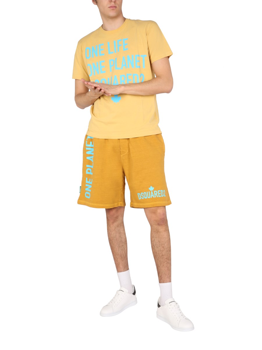 DSQUARED T-SHIRT "ONE LIFE ONE PLANET" IN JERSEY DI COTONE