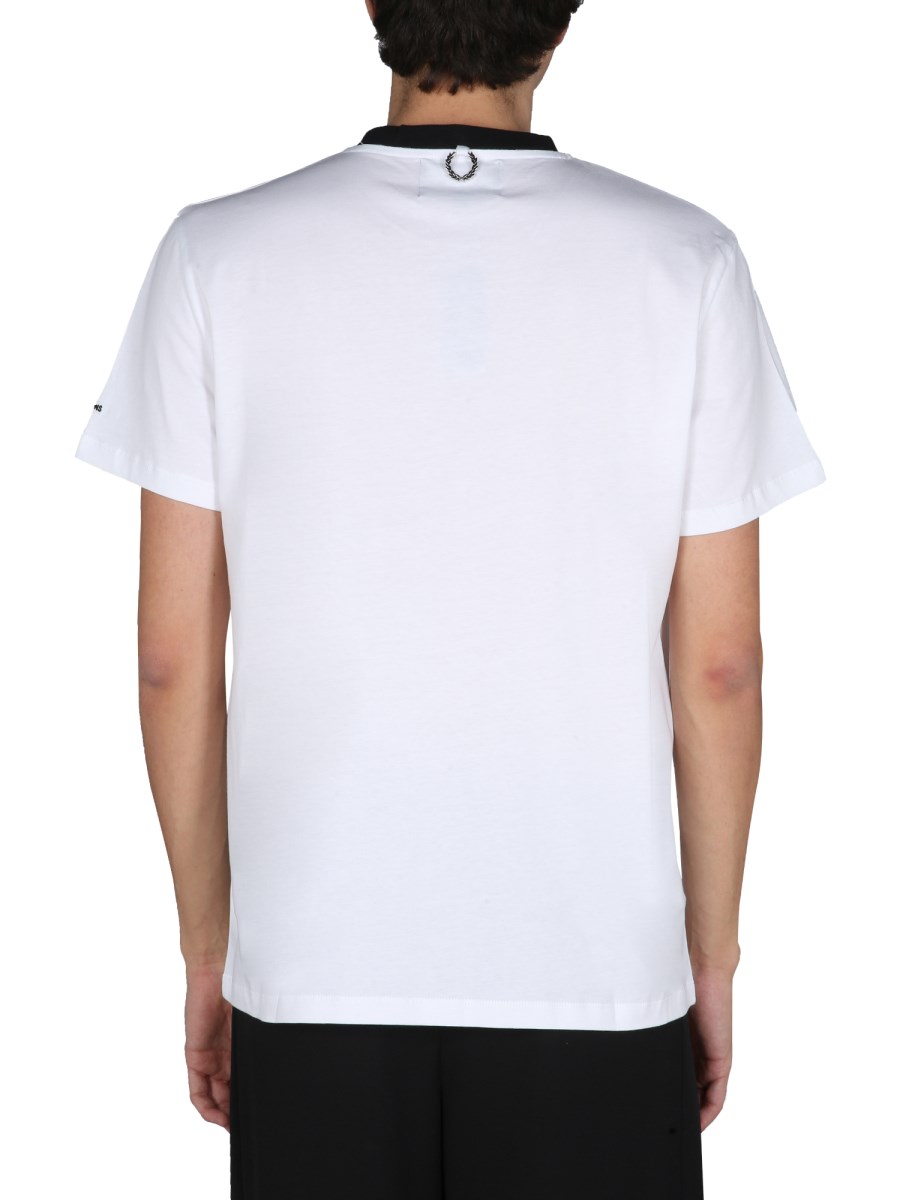 FRED PERRY X RAF SIMONS T-SHIRT SLIM FIT IN JERSEY DI COTONE CON LOGO