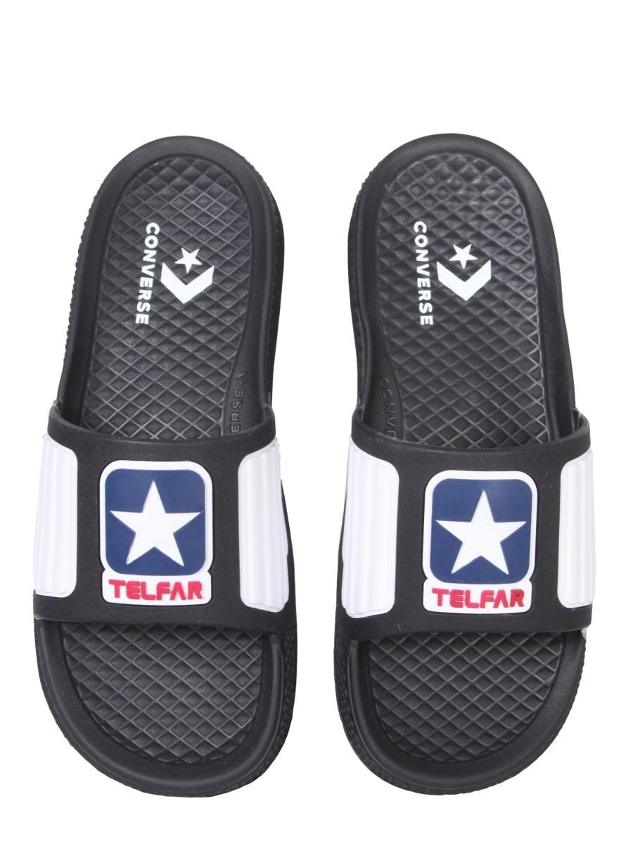 TELFAR X CONVERSE SANDALO SLIDE IN GOMMA CON LOGO