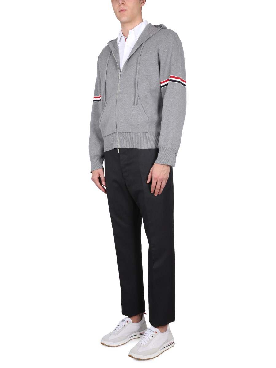 THOM BROWNE FELPA CON CAPPUCCIO IN COTONE