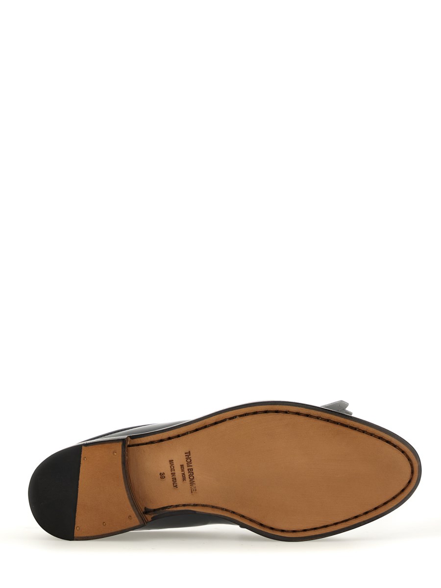 THOM BROWNE MOCASSINO KILT VARSITY PENNY