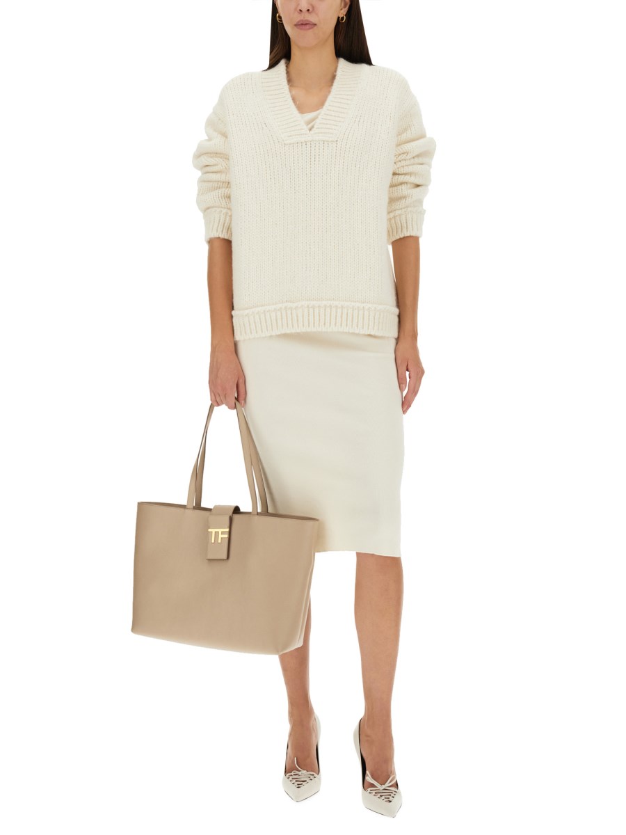 TOM FORD MAGLIA IN LANA CON SCOLLO A V