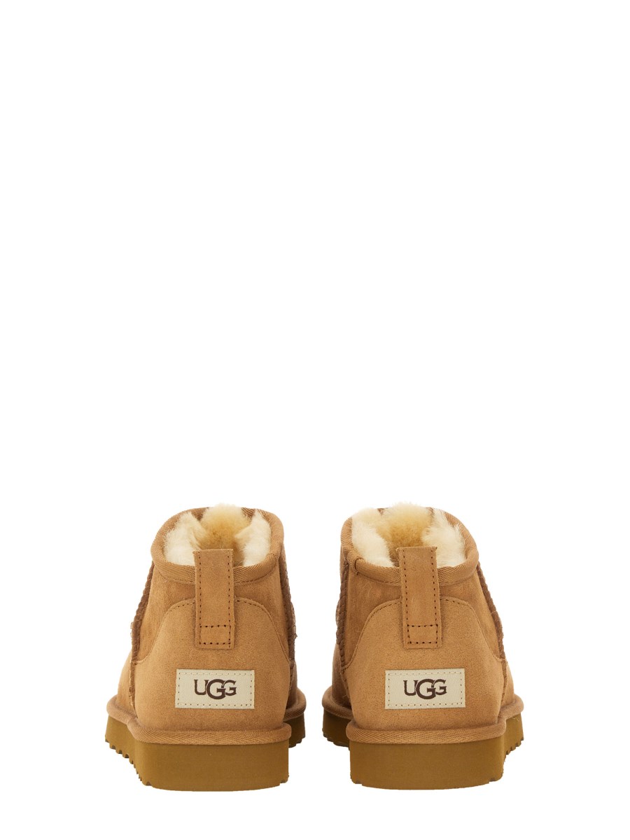 UGG STIVALE CLASSIC ULTRA MINI IN SUEDE