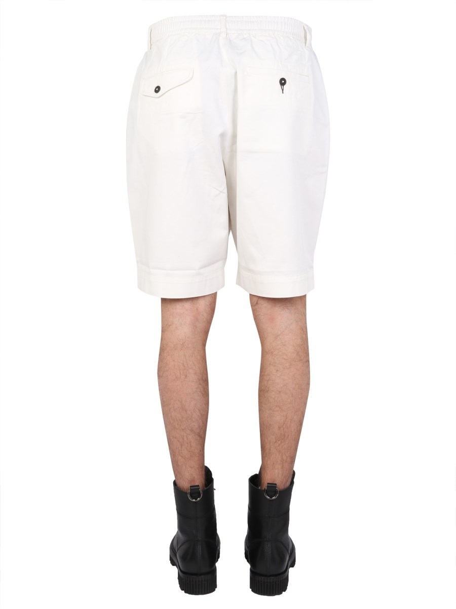 UNIVERSAL WORKS BERMUDA IN COTONE CON ELASTICO