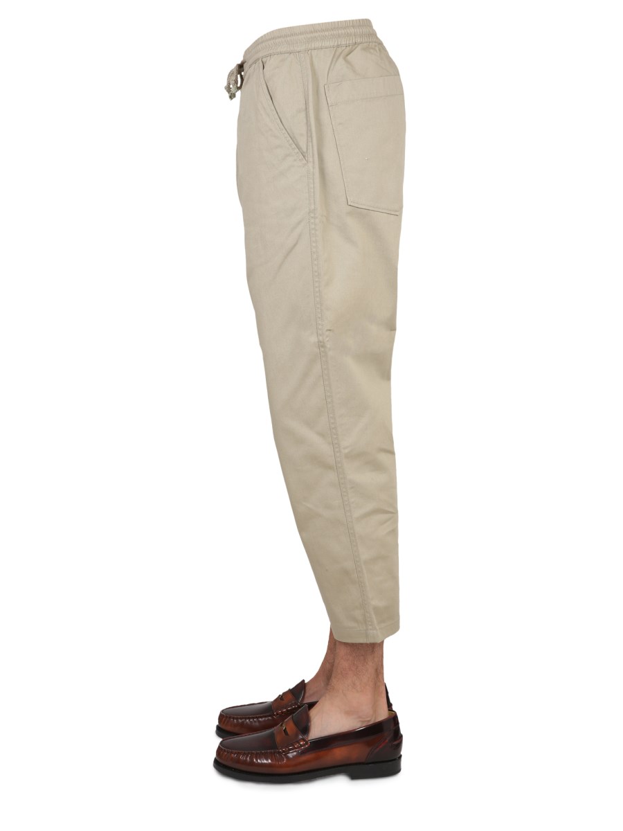 UNIVERSAL WORKS PANTALONE CROPPED FIT IN COTONE