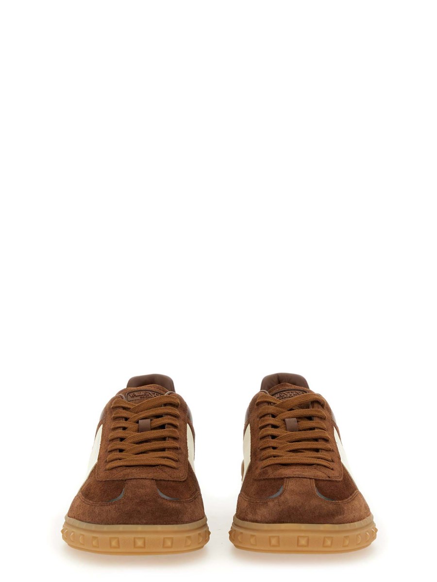 VALENTINO GARAVANI SNEAKER IN PELLE CON LOGO
