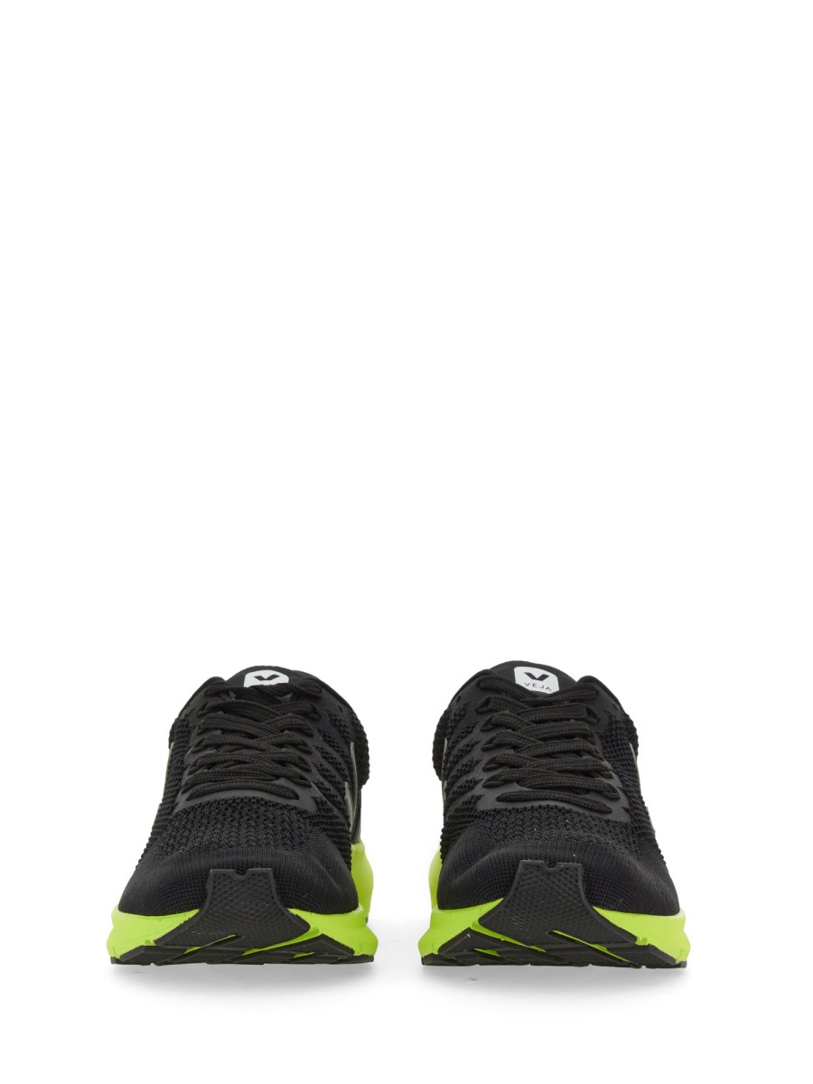 VEJA SNEAKER MARLIN LT V-KNIT FLUO
