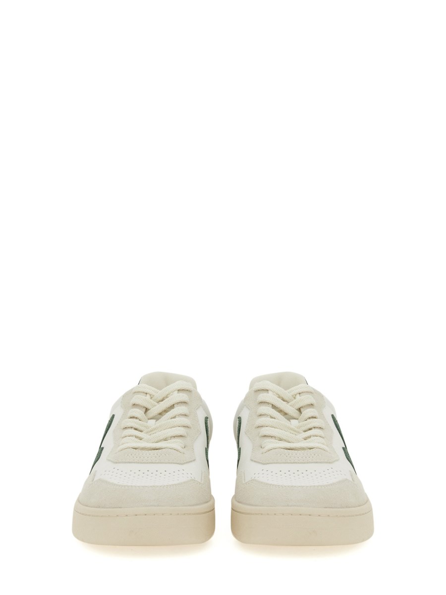 VEJA SNEAKER V-90 IN PELLE