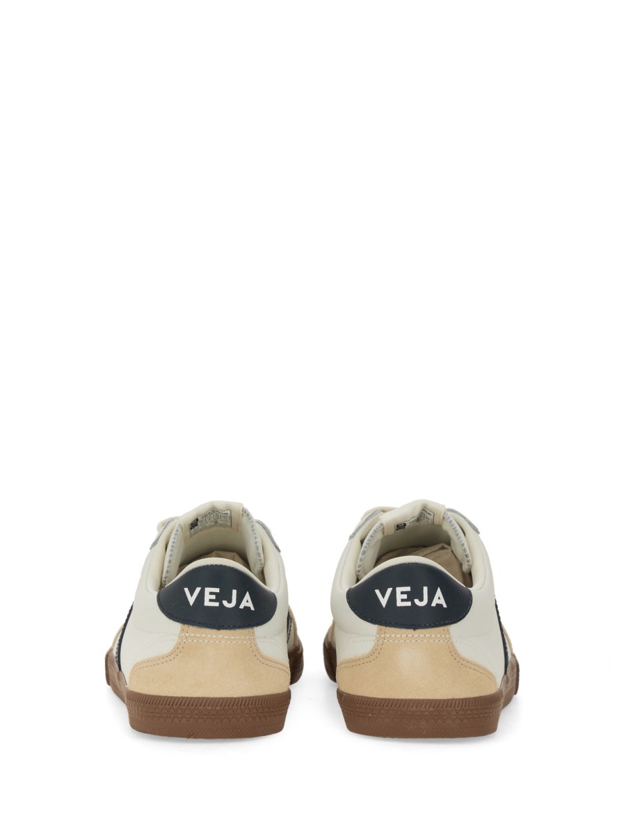 VEJA SNEAKER VOLLEY IN PELLE