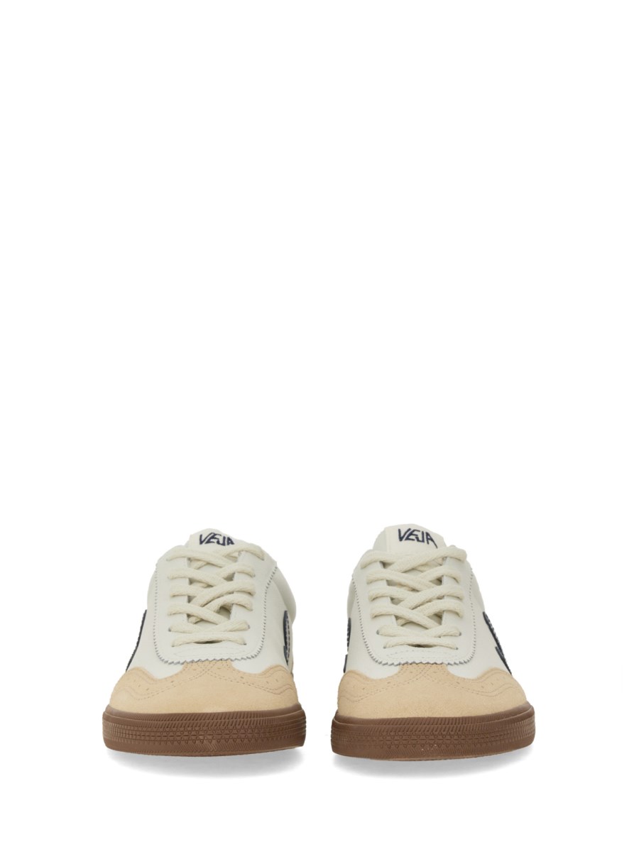 VEJA SNEAKER VOLLEY IN PELLE