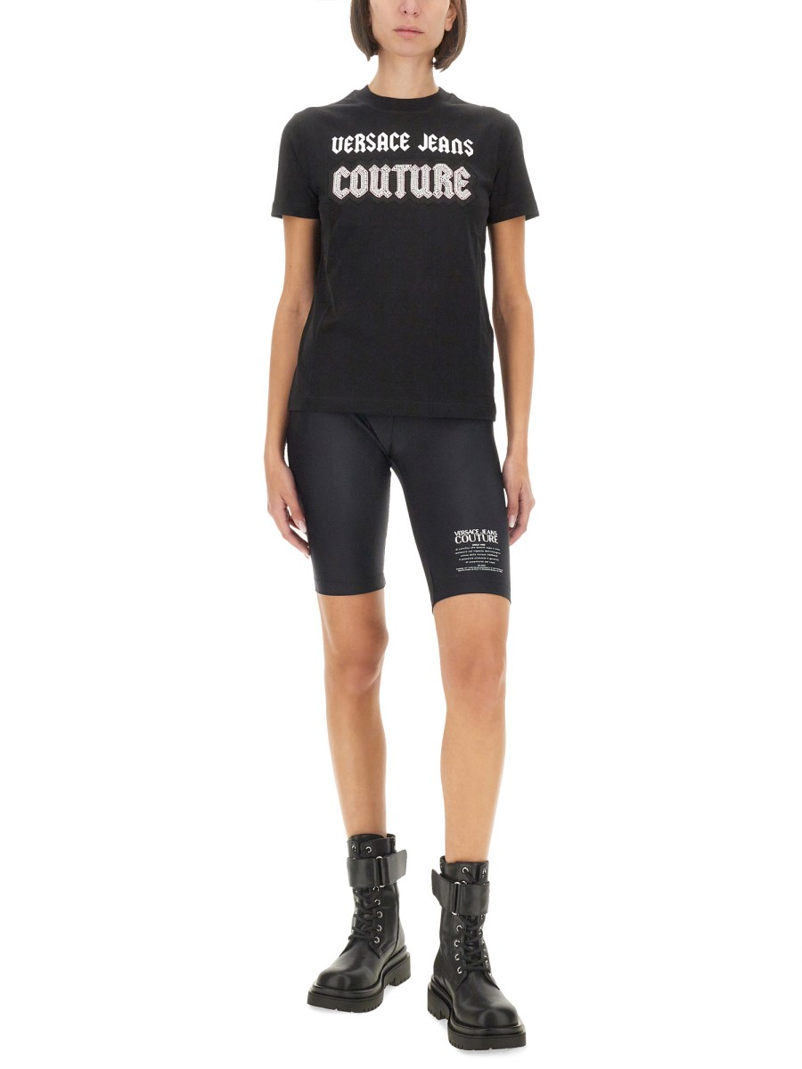 VERSACE JEANS COUTURE T-SHIRT IN COTONE CON LOGO