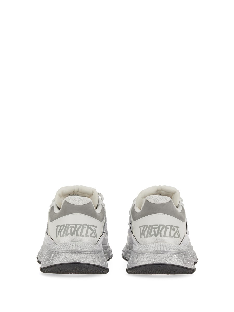 VERSACE SNEAKER TRIGRECA IN MIX DI MATERIALI