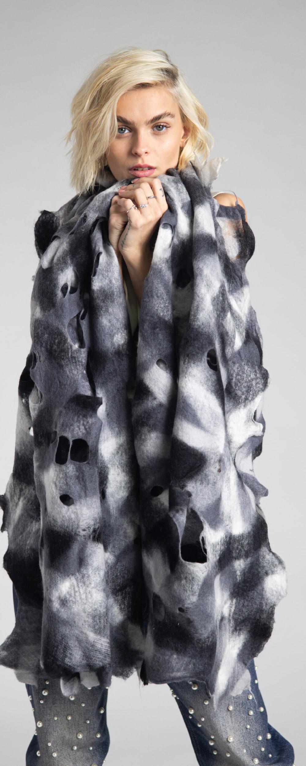 Rossano Perini SCARF 37FW24 GREY