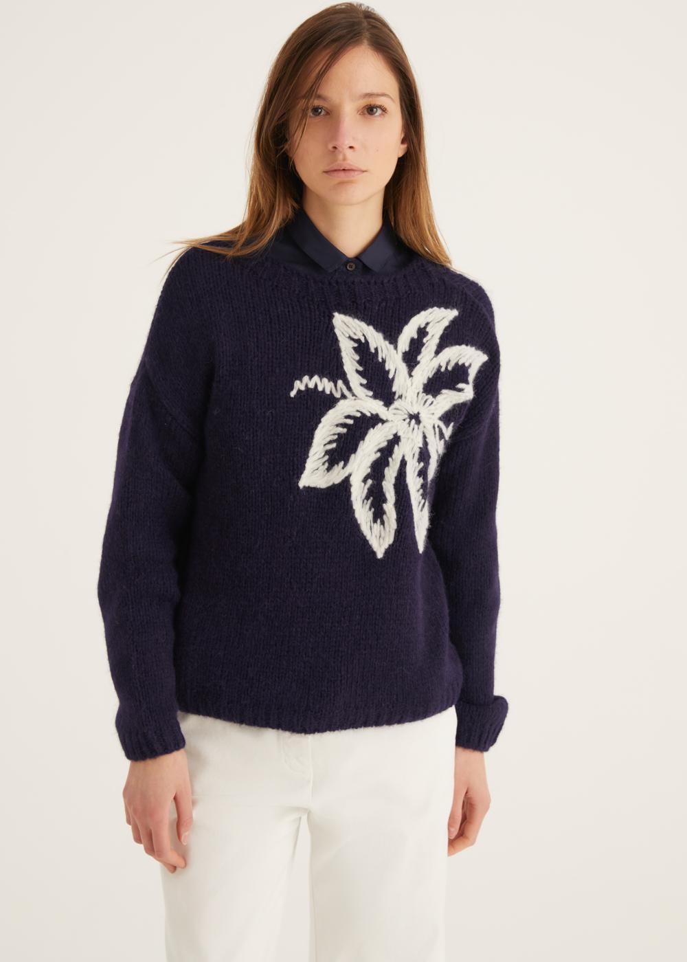 Rosso35 Maglia Girocollo In Lana Con Ricamo Fiore