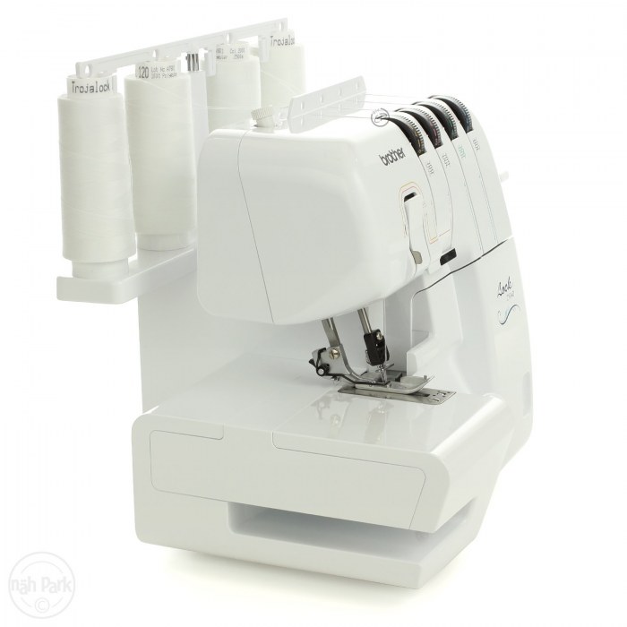 Shopty Tagliacuci Brother 2104D