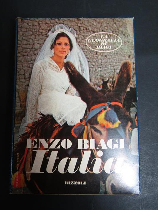 Lafeltrinelli Enzo Biagi. Italia. Rizzoli. 1976. Con cofanetto