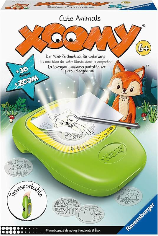 Lafeltrinelli Ravensburger - Xoomi Midi Magical Universe Tavolo da Disegno Portatile con Proiettore Luminoso 30 Motivi Illustrati