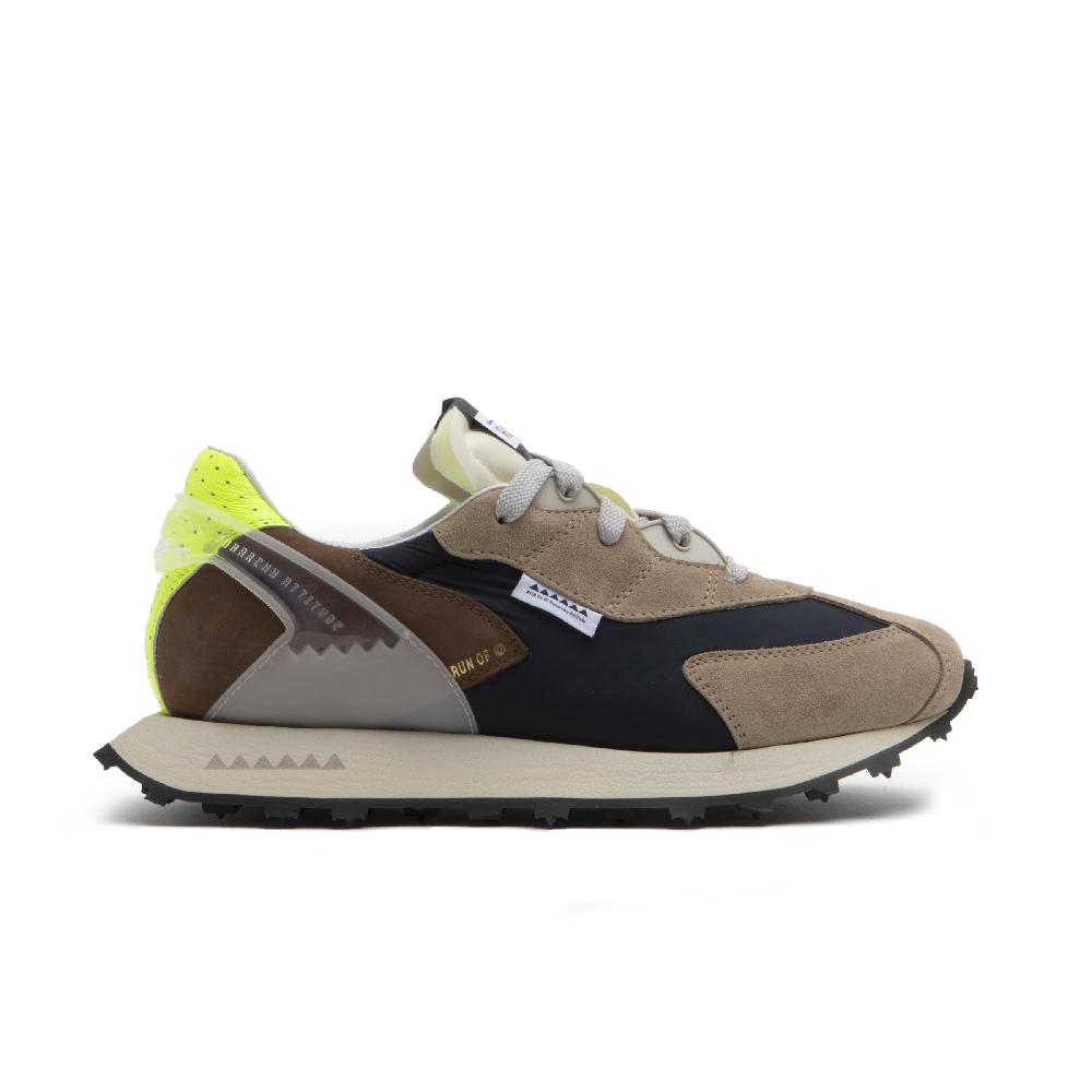 RUN OF Barrio sneakers in pelle scamosciata nylon e nabuk con talloncino in pelle gialla %