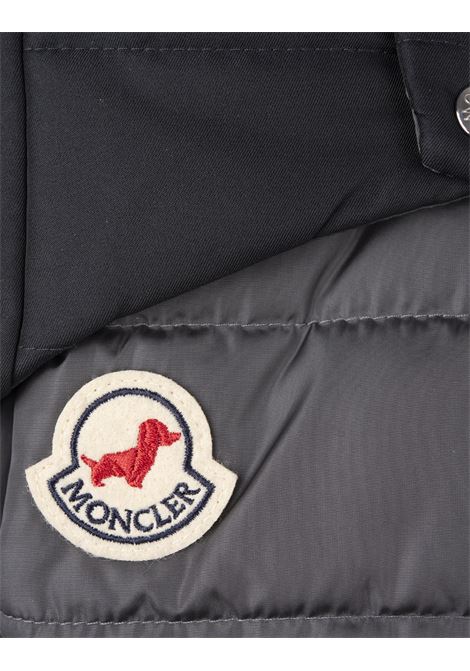 MONCLER Gilet Imbottito Per Cani In Blu E Grigio Con Motivo Logo - MONCLER