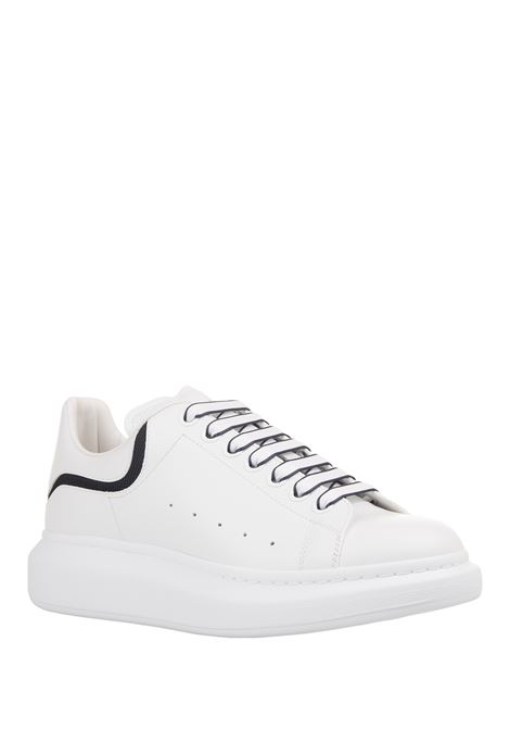 ALEXANDER MCQUEEN Sneakers Oversize Bianche Con Inserto Blu Navy Sul Tallone - ALEXANDER MCQUEEN