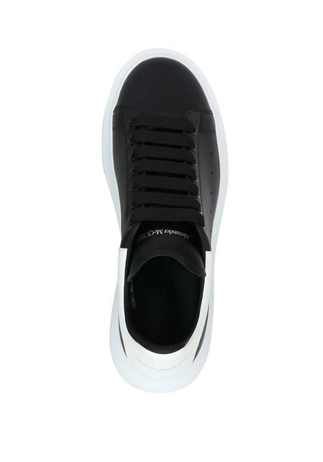 ALEXANDER MCQUEEN Sneakers Oversize Nere E Bianche - ALEXANDER MCQUEEN