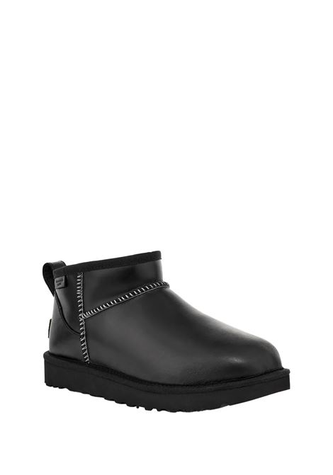 UGG Stivali Classic Ultra Mini Leather Regenerate Neri - UGG