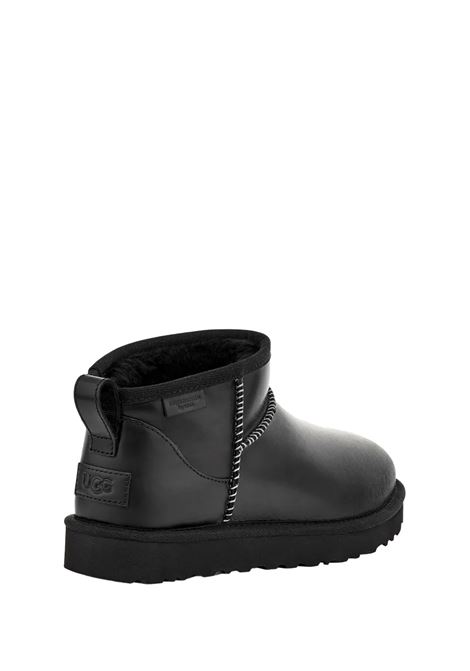 UGG Stivali Classic Ultra Mini Leather Regenerate Neri - UGG