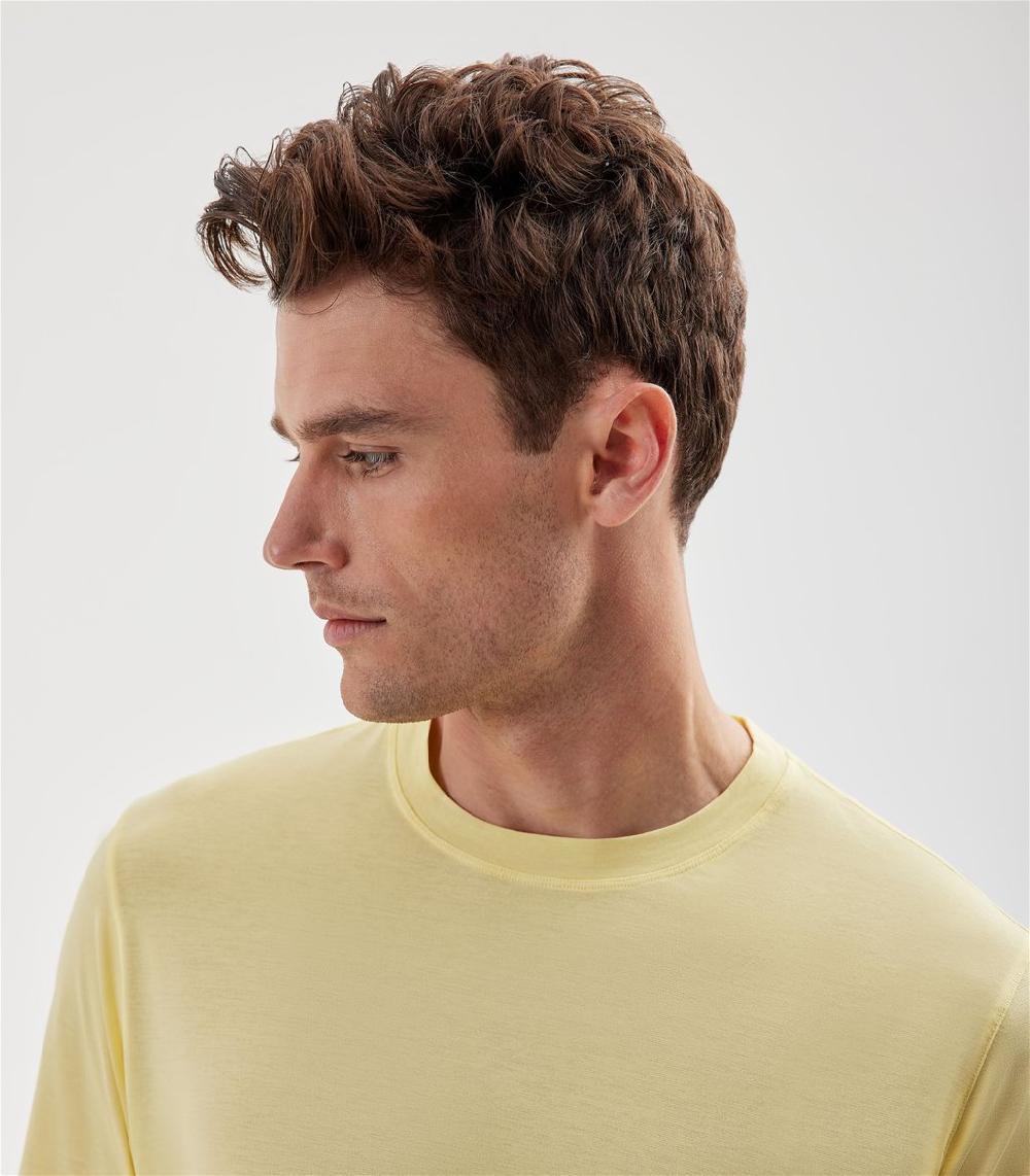 S.Moritz T-shirt Gialla Da Uomo In Cotone Crepe | S.Moritz Sito Ufficiale