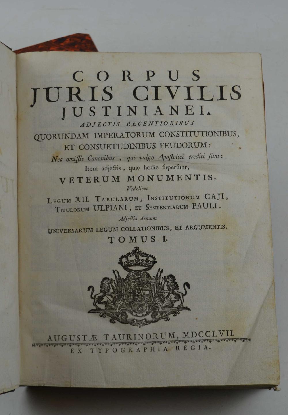 Abebooks Corpus juris civilis justinianei. Adjectis recentioribus quorundam imperatorum constitutionibus et consuetudinibus feudorum& Item adjectis quae hodie supersunt veterum monumentis videlicet Legum XII. Tabularum Instituio