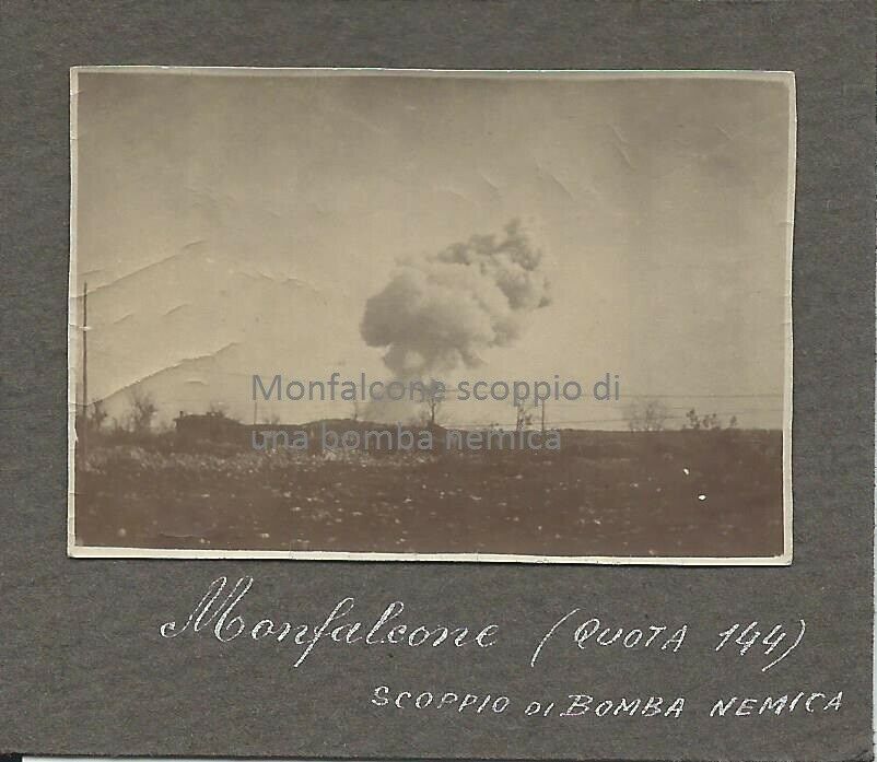 Abebooks Piccola/Rara foto originale Monfalcone "scoppio di una bomba nemica" 1916