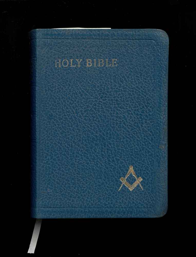 Abebooks The Holy Bible : containing the Old and New Testaments translated out of the original tongues and with the former translations. Appointed to be read in churches. Bound with: The New Oxford masonic Bible concordance with