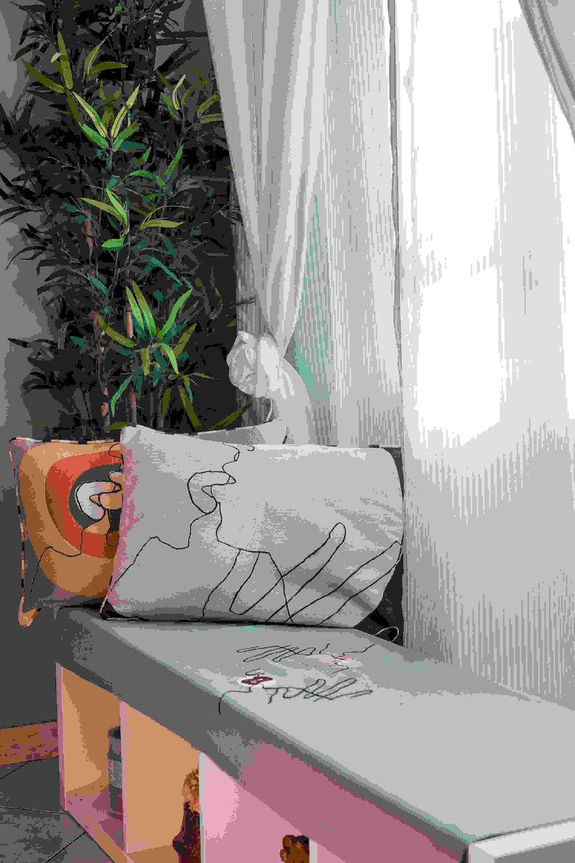 Sans Tabù Cuscino Arredo Divano Rettangolare - Il Bacio