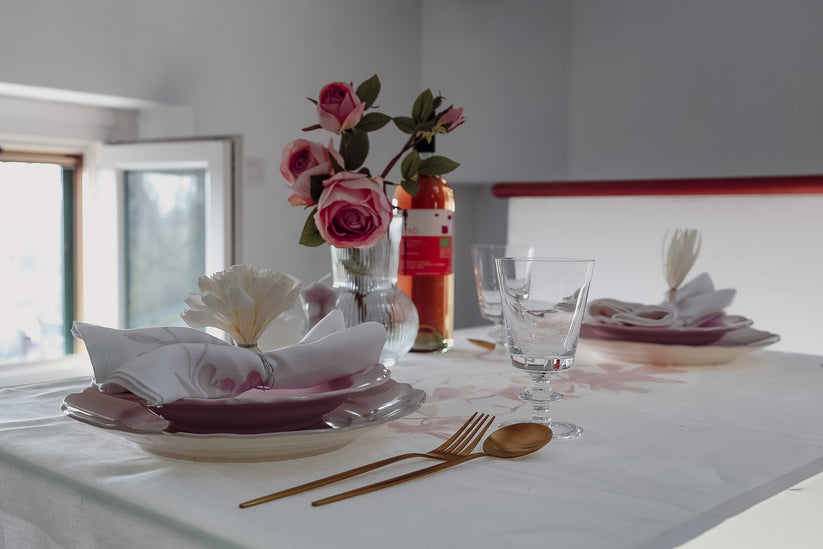 Sans Tabù Runner In Lino Grezzo Ricamato & 2 Tovaglioli - Peach Blossom