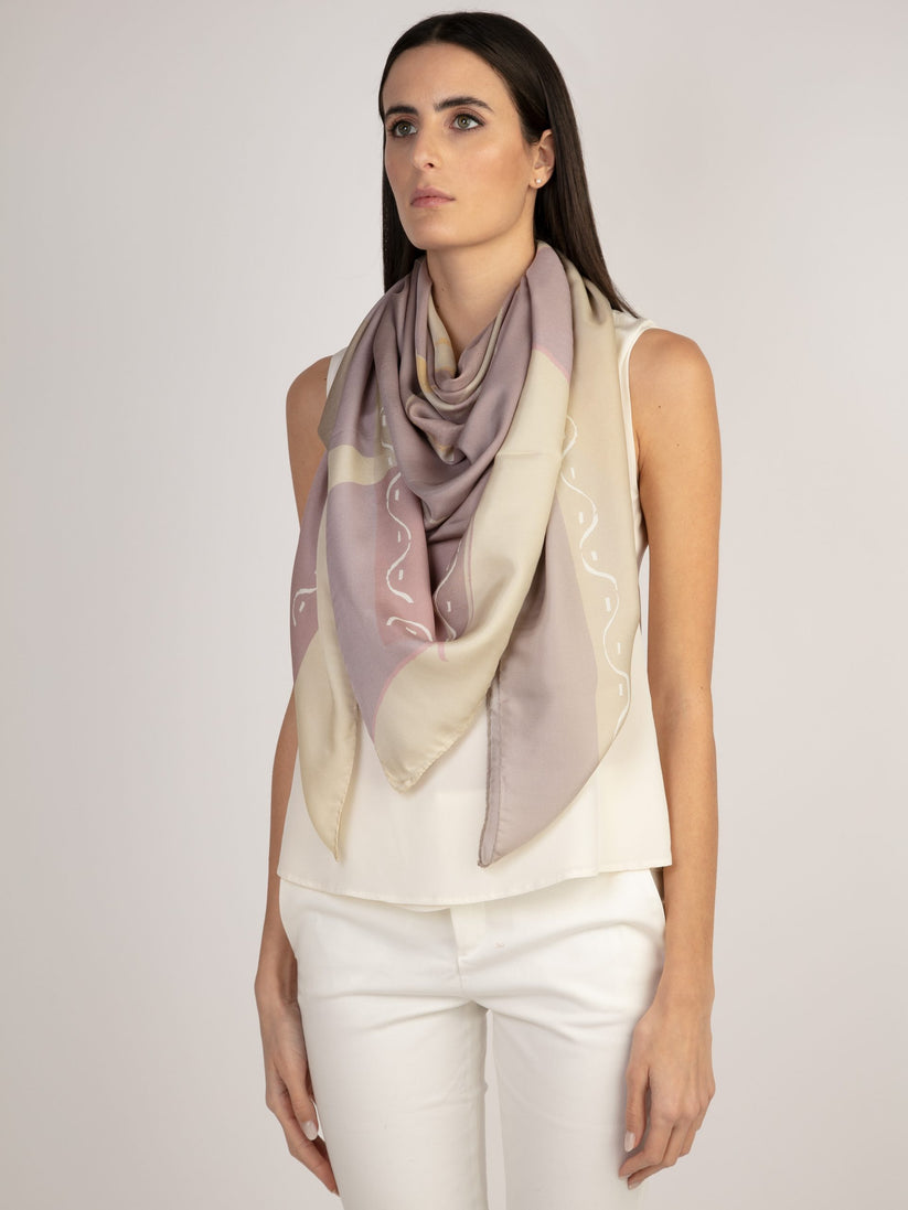 Sans Tabù Scialle carrè in pura seta "Pillow talk"