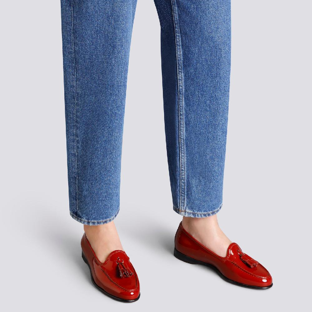 Santoni Mocassino Andrea Con Nappe Da Donna In Vernice Rossa