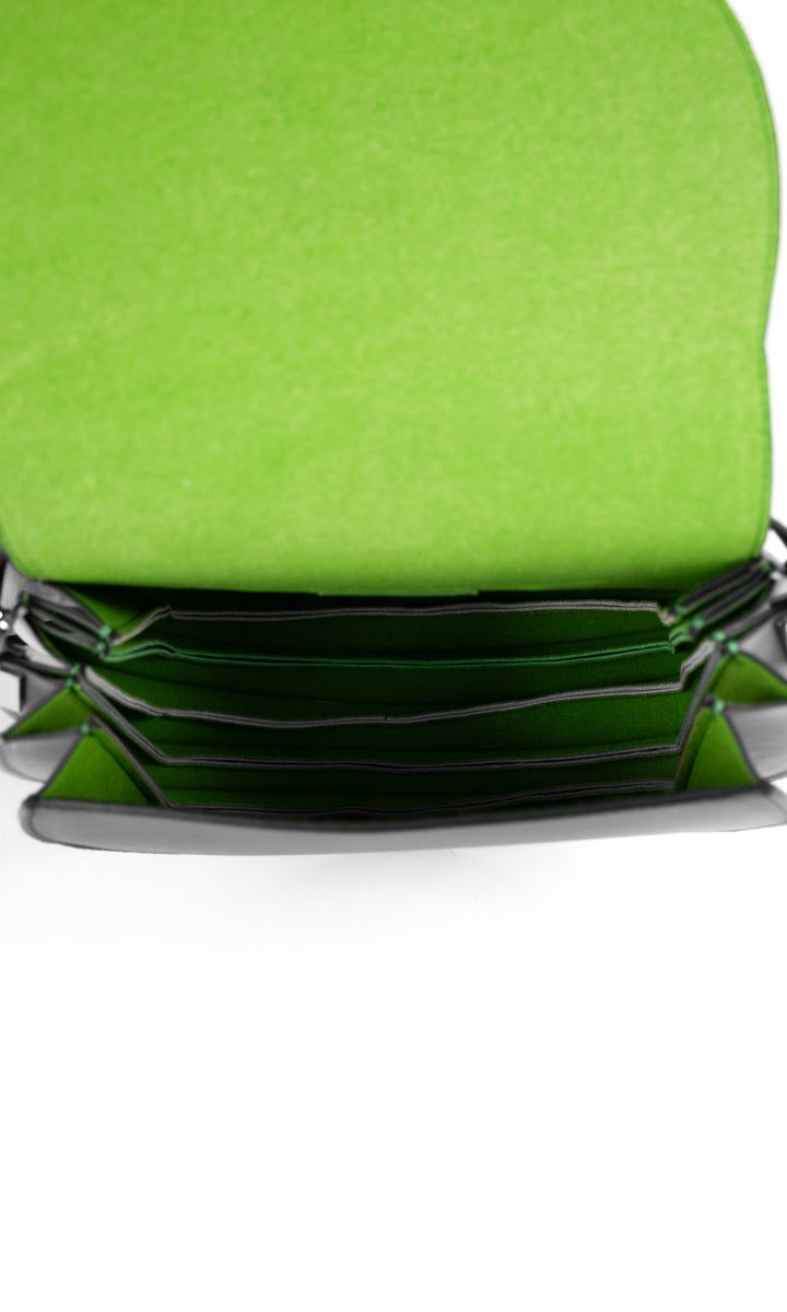 Sara Battaglia Caroline Medium