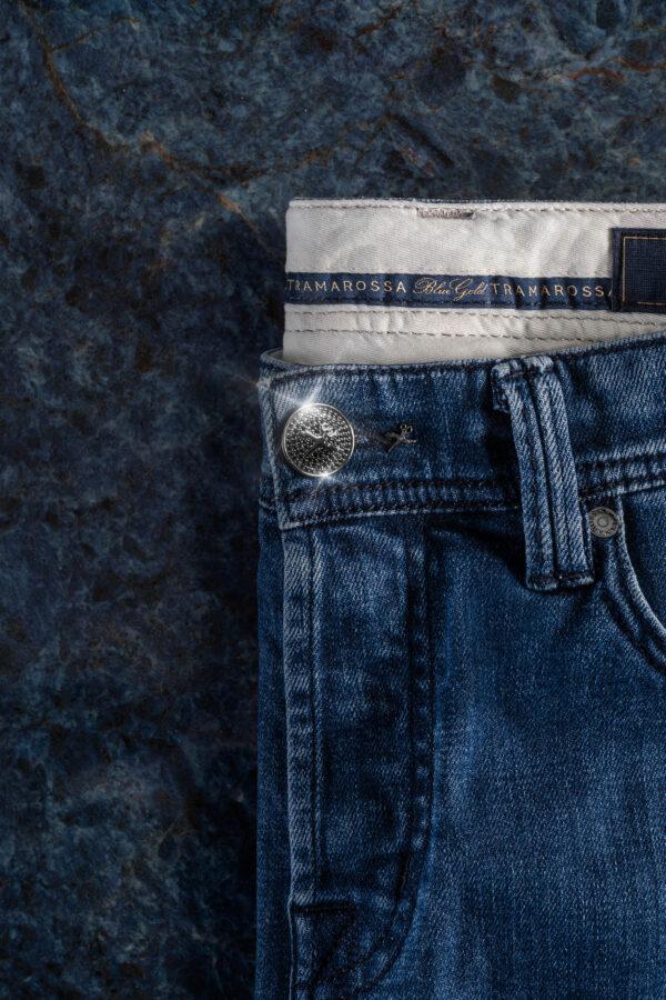 Sartoria Tramarossa JEANS LEONARDO BUTTONS REGULAR IN ZIRCONI NERI BLU MEDIO